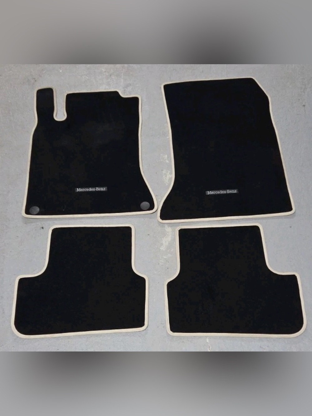 Mercedes-Benz Black Car Floor Mats with Beige Trim 2018-2023 NEW AUTHENTIC
